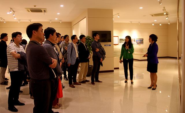 doan-Shinhan-bank-tham-Viglacera-10.1.2017-01